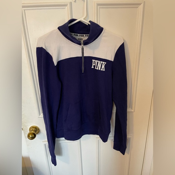 Super cute VS PINK logo quarter zip - Picture 1 of 5